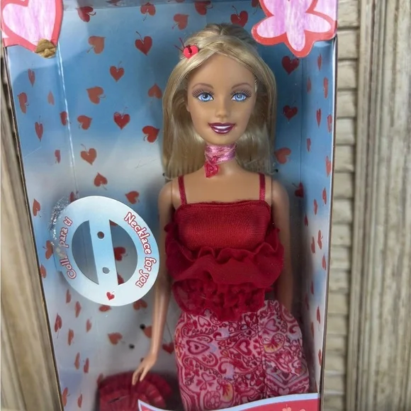 Barbie with love Collection 2005 new  in Box from Matel. Nib - Picture 2 of 3